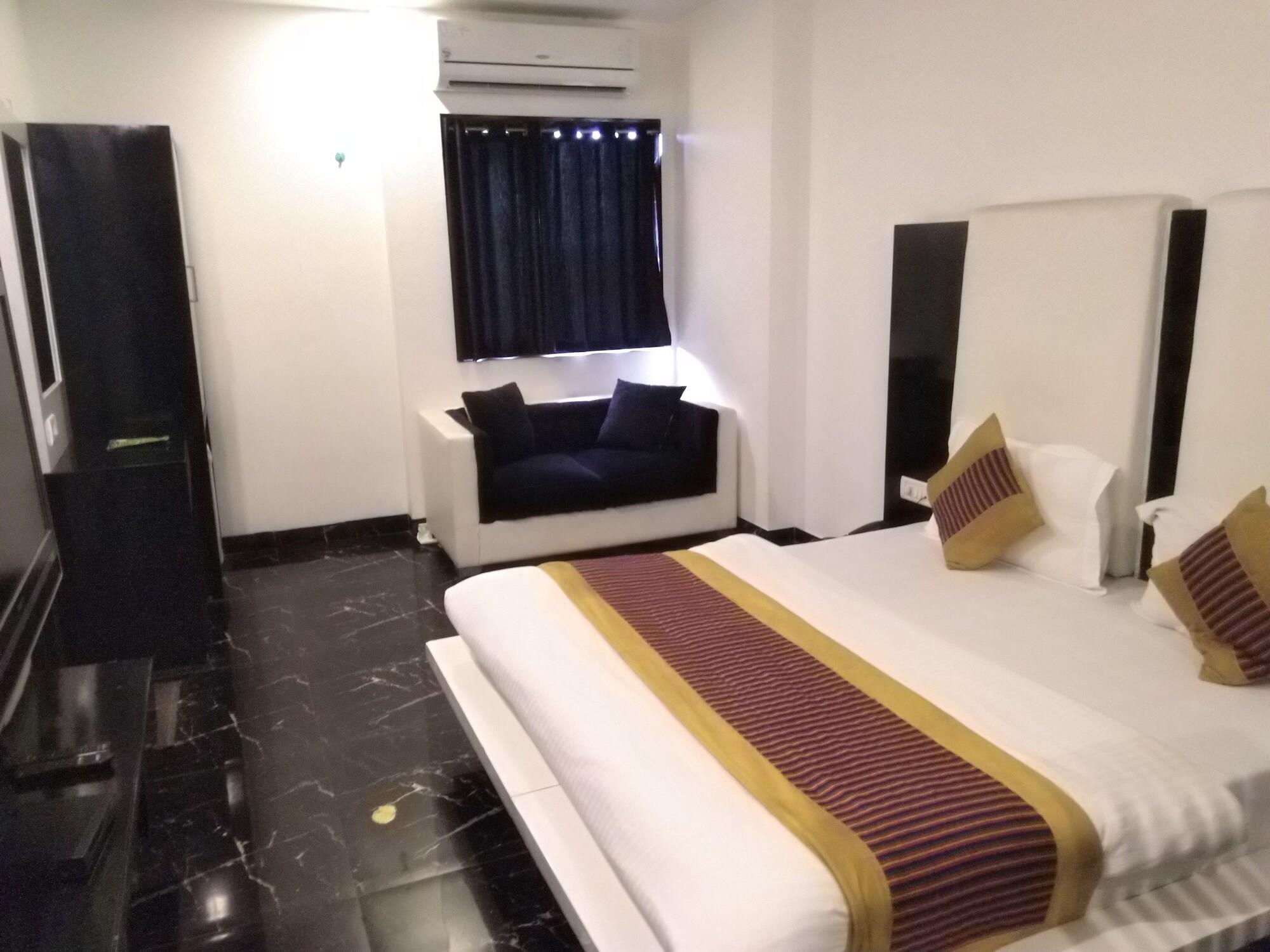 Arihant Inn-Near Blk Hospital Нью-Дели Экстерьер фото