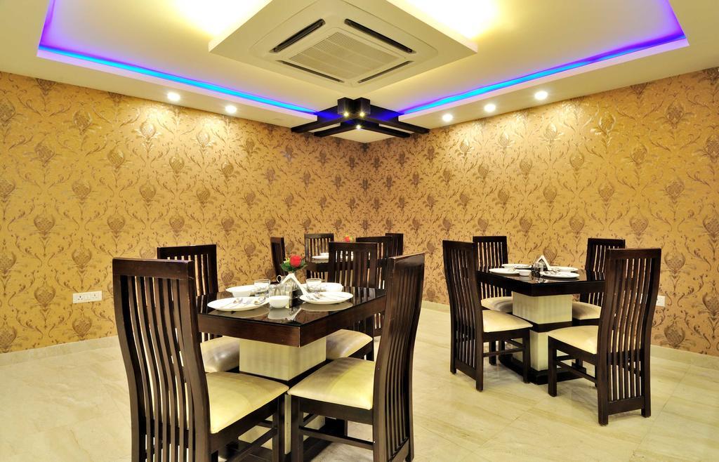 Arihant Inn-Near Blk Hospital Нью-Дели Экстерьер фото