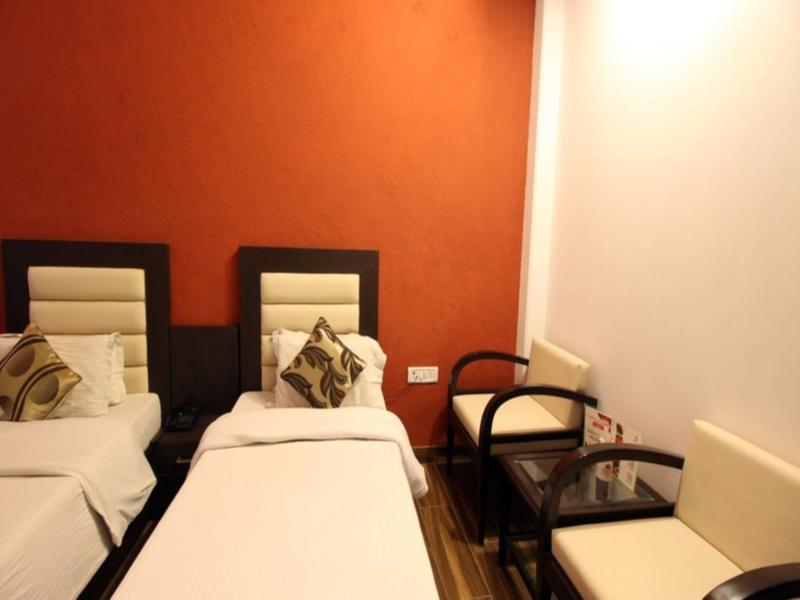 Arihant Inn-Near Blk Hospital Нью-Дели Экстерьер фото