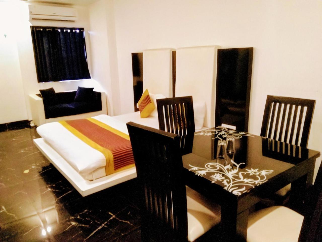 Arihant Inn-Near Blk Hospital Нью-Дели Экстерьер фото