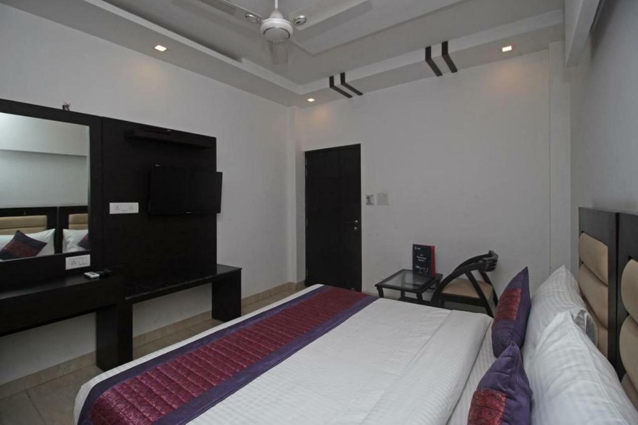 Arihant Inn-Near Blk Hospital Нью-Дели Экстерьер фото